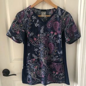 Scrub top Cherokee size small stretchable sides